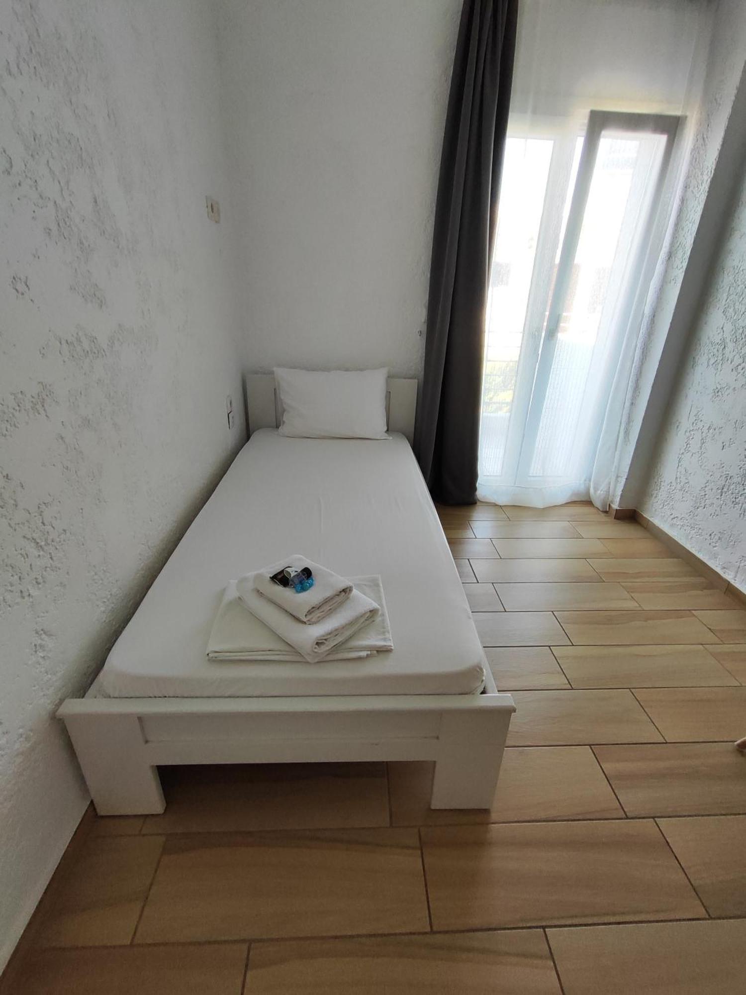 Ble Island Aparthotel Hersonissos  Exterior foto